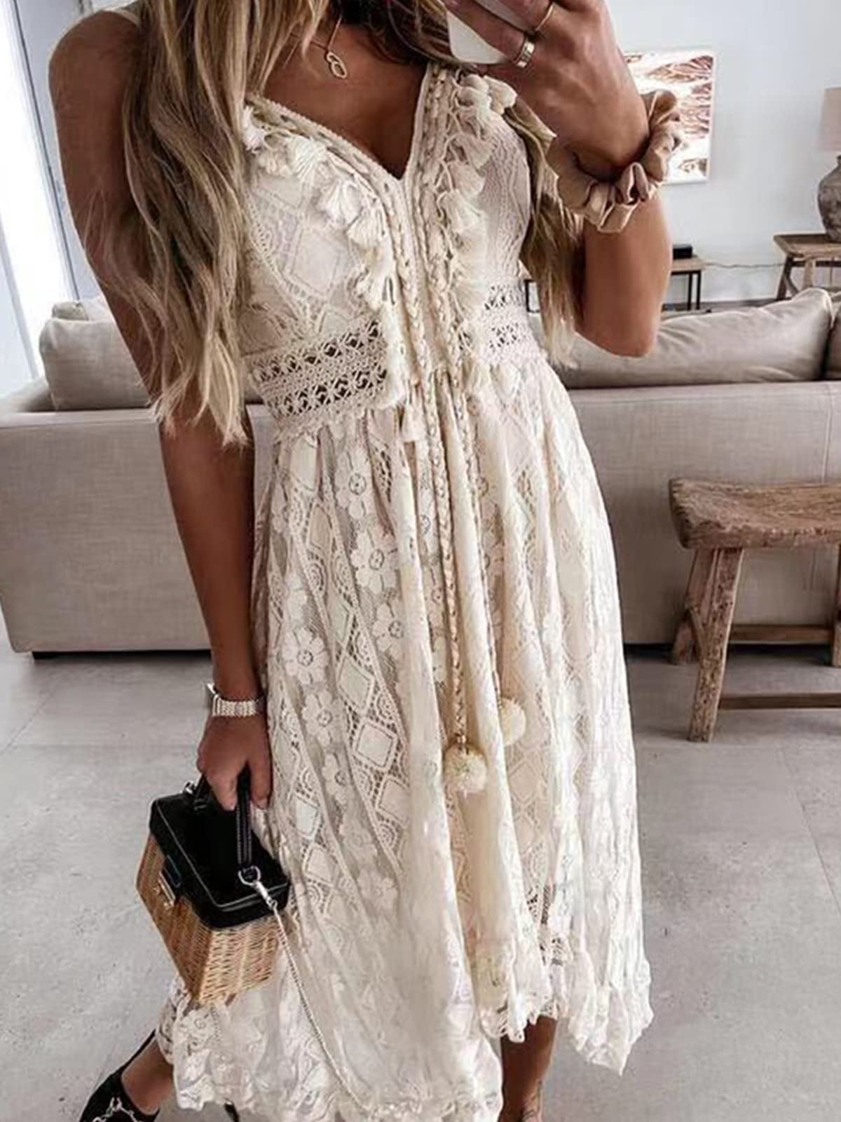 CUPSHE Women's Summer Slip Boho Maxi Dress Lace Up Tassel V-Neck Flare Ruffle Beach Dresses White